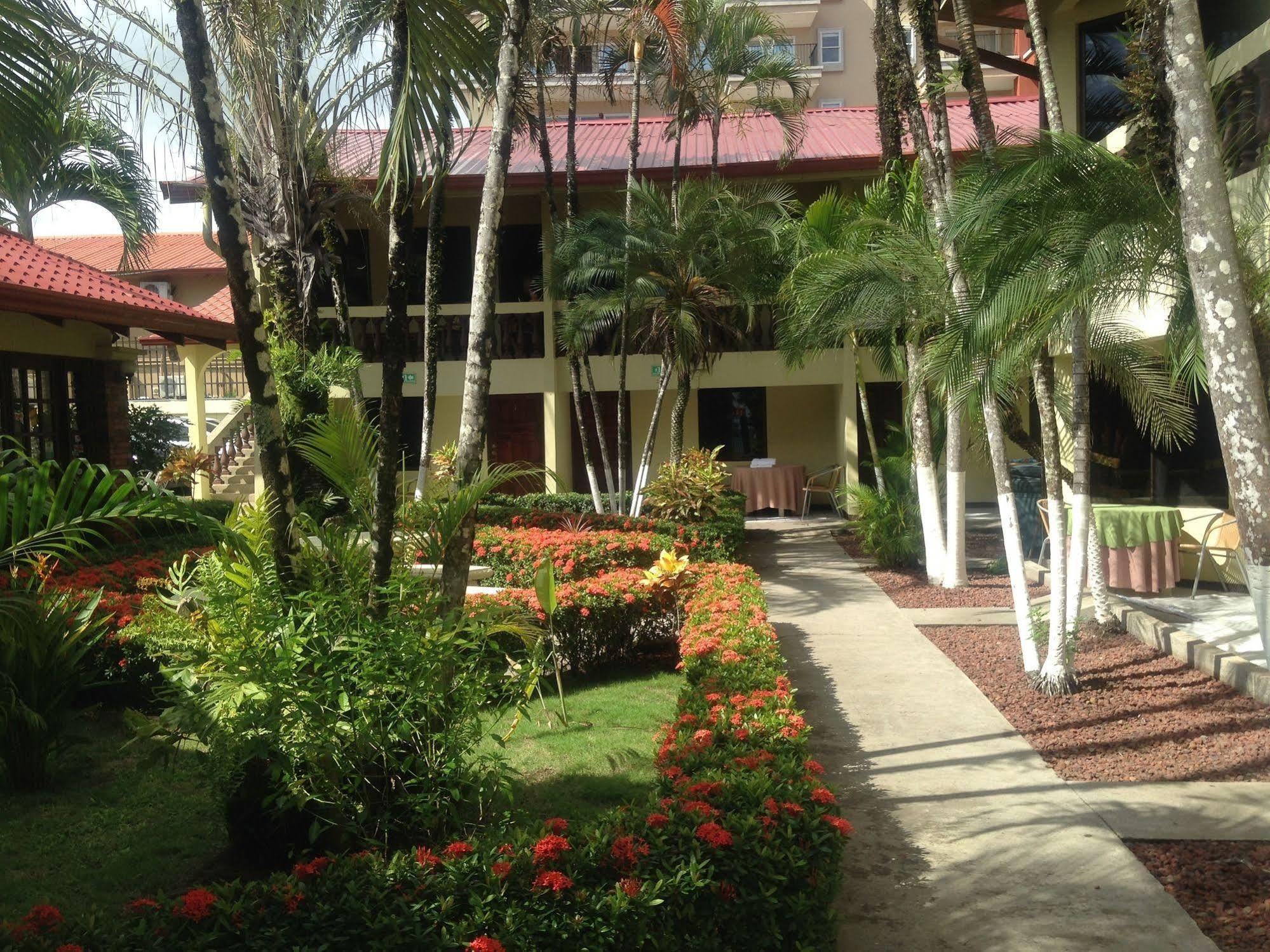 Hotel Mango Mar Jacó Exterior foto